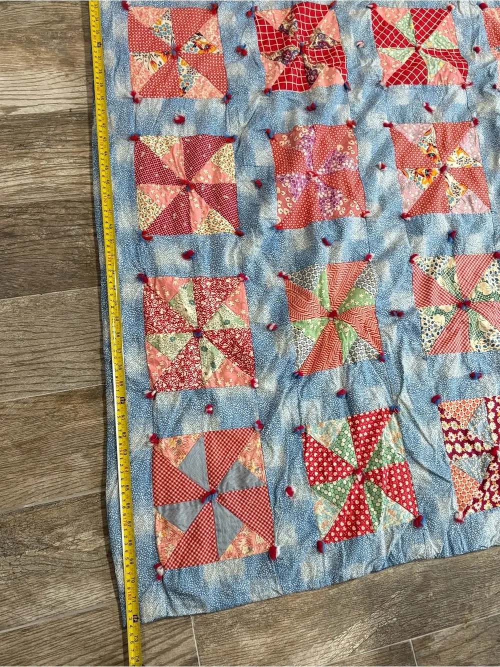Vintage Handmade Patchwork Pinwheel Quilt 72”X58” Red Blue Floral Cottage 1940s